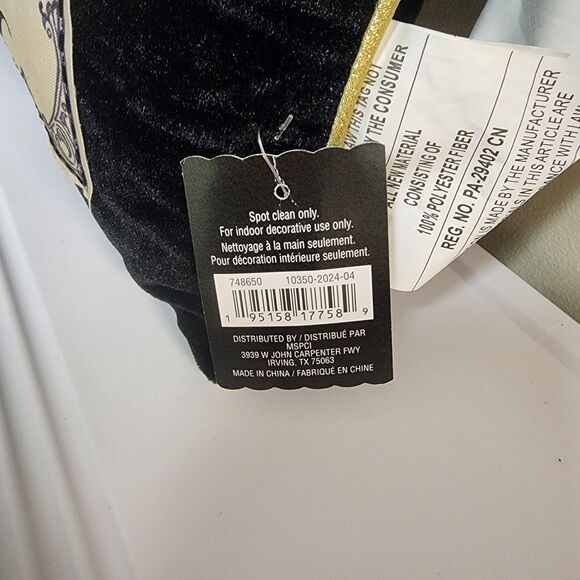 Fortune Teller Tarot Witch Crystal Ball Wicca Witchcraft Halloween Pillow - Picture 5 of 6